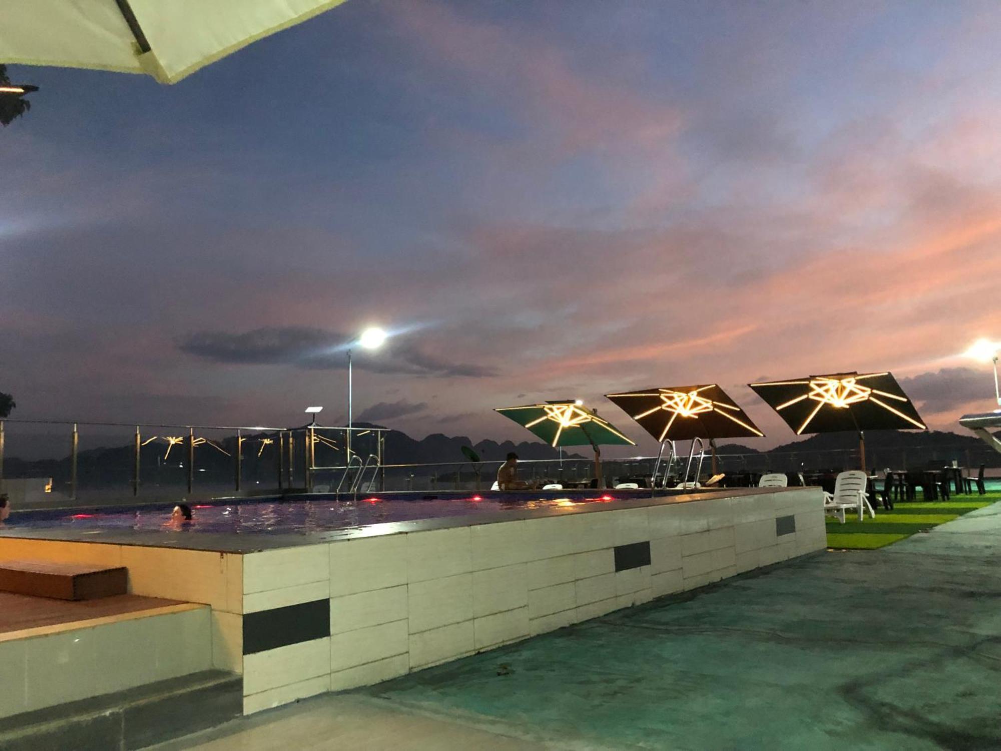Sky Garden Hotel Coron Zewnętrze zdjęcie