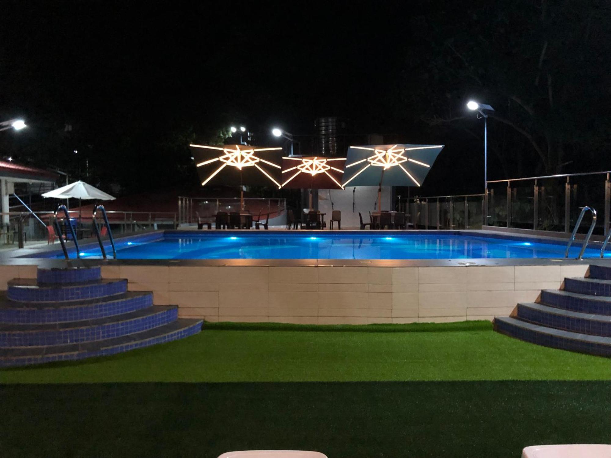 Sky Garden Hotel Coron Zewnętrze zdjęcie